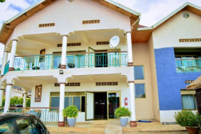 Asil Hotel and Restaurant